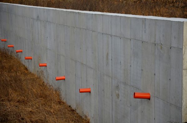 Cost of Retaining Wall Drainage in Rocky Mount